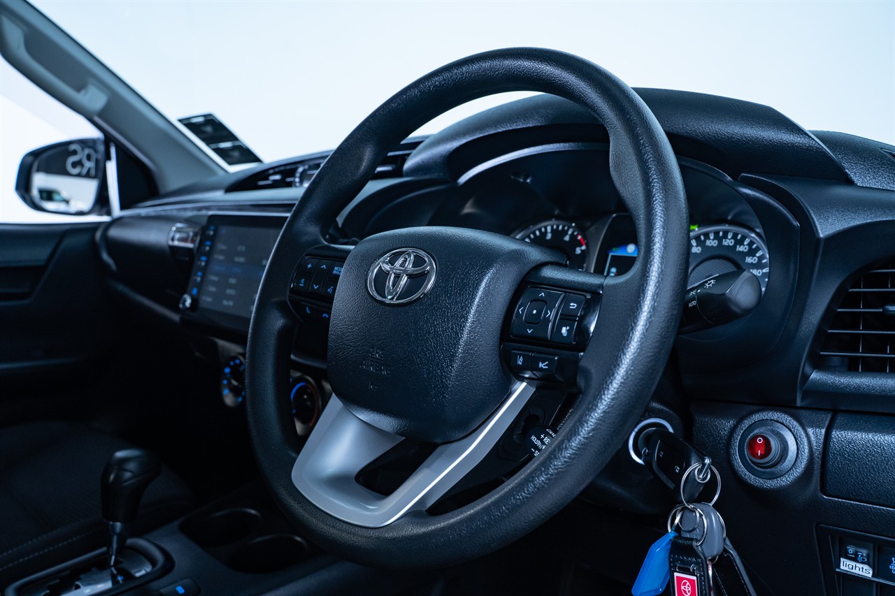 2023 Toyota Hilux