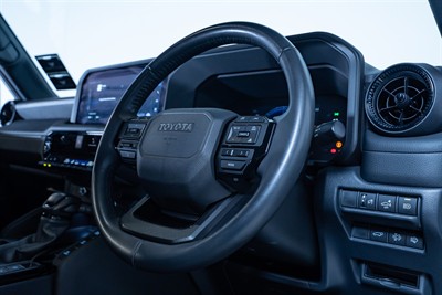 2024 Toyota Landcruiser Prado - Thumbnail