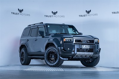 2024 Toyota Landcruiser Prado - Thumbnail