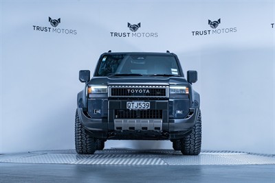 2024 Toyota Landcruiser Prado - Thumbnail