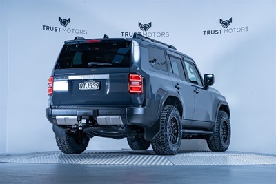 2024 Toyota Landcruiser Prado - Thumbnail