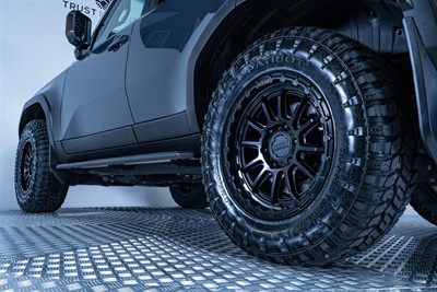2024 Toyota Landcruiser Prado - Thumbnail