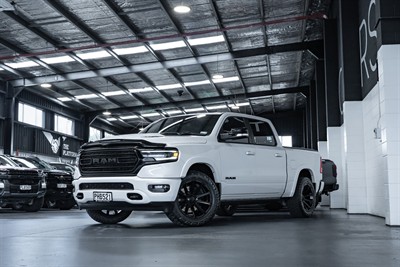 2022 Ram 1500 - Thumbnail