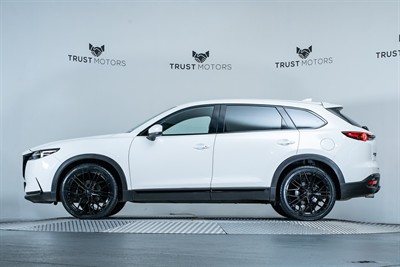 2018 Mazda CX-9 - Thumbnail
