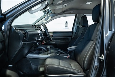 2021 Toyota Hilux - Thumbnail