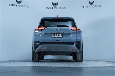 2022 Nissan X-Trail - Thumbnail