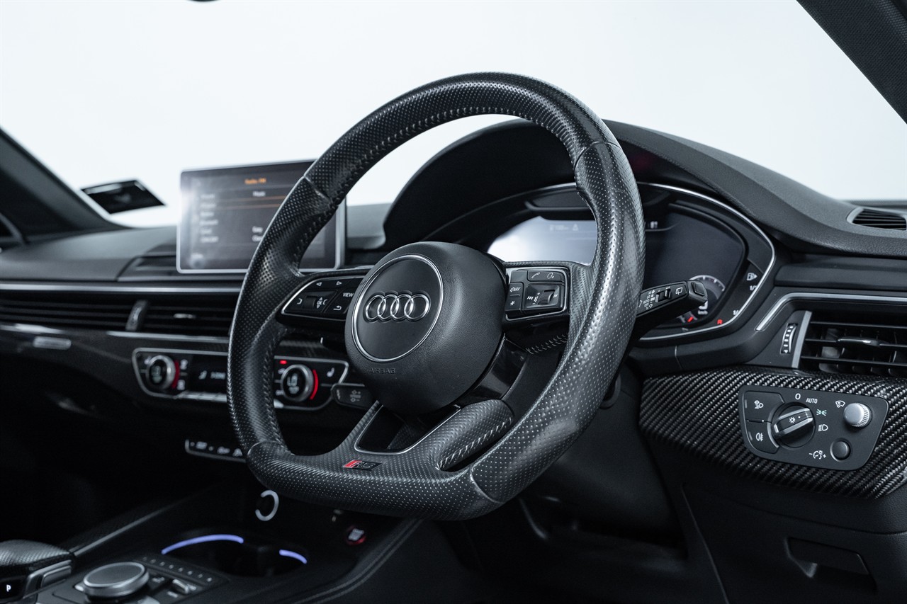 2018 Audi RS4