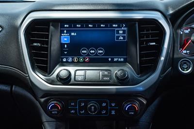 2020 Holden Acadia - Thumbnail