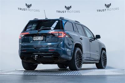 2020 Holden Acadia - Thumbnail