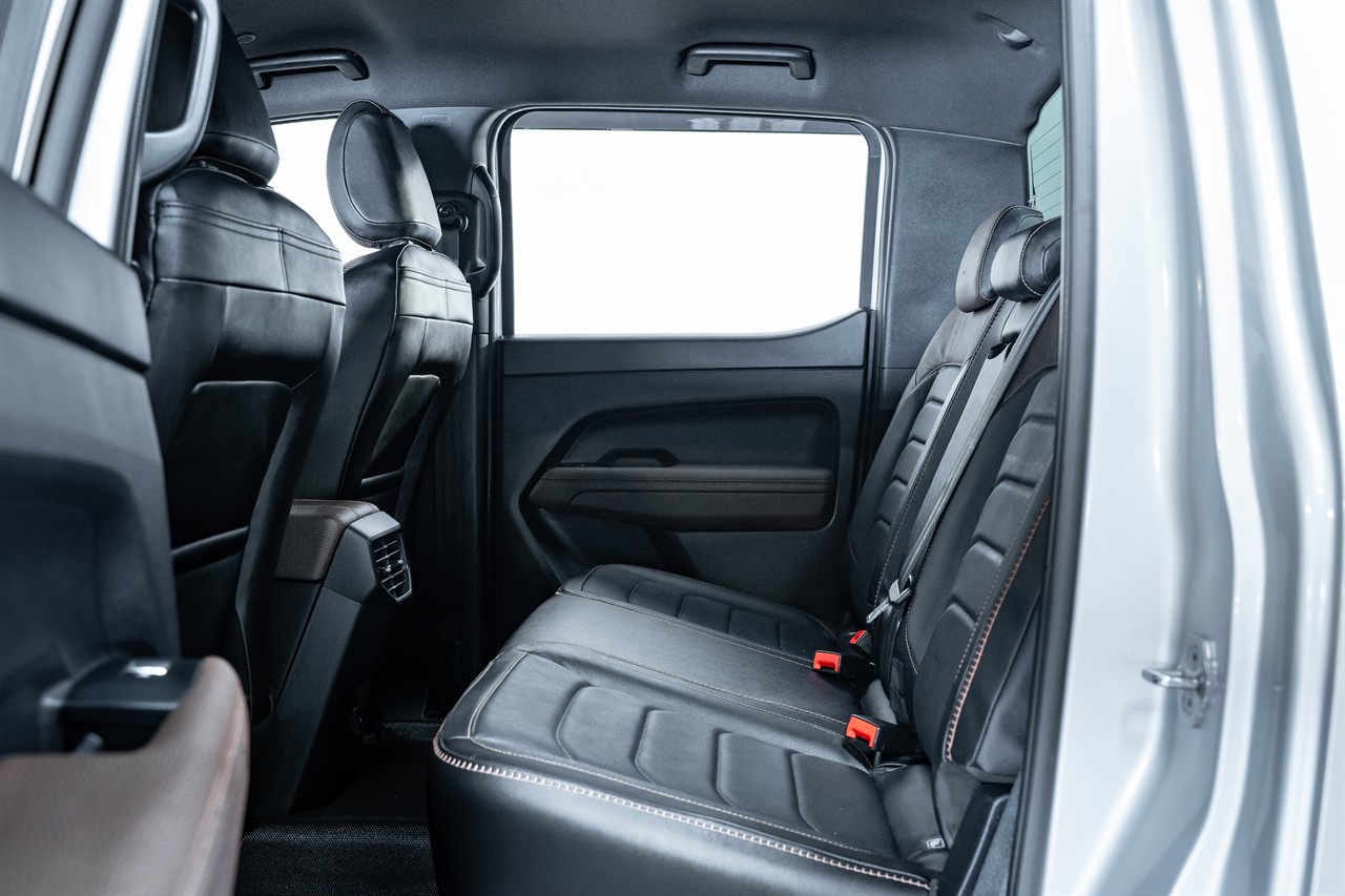 2023 Volkswagen Amarok