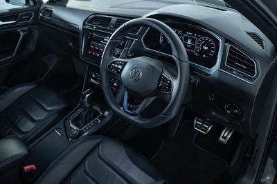 2022 Volkswagen Tiguan - Thumbnail