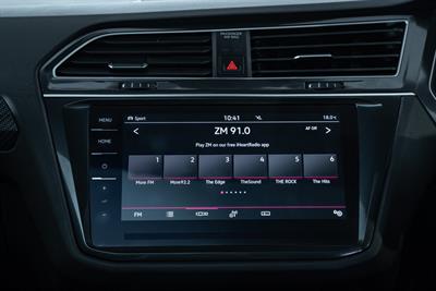 2022 Volkswagen Tiguan - Thumbnail