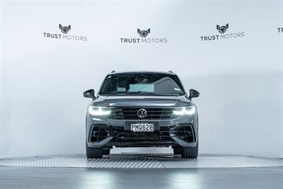 2022 Volkswagen Tiguan - Thumbnail