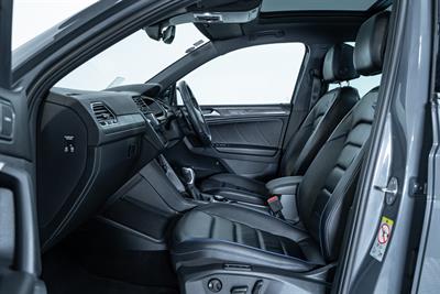 2022 Volkswagen Tiguan - Thumbnail