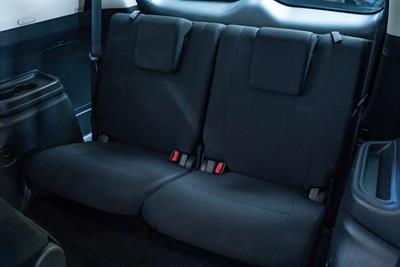 2021 Mitsubishi Outlander - Thumbnail