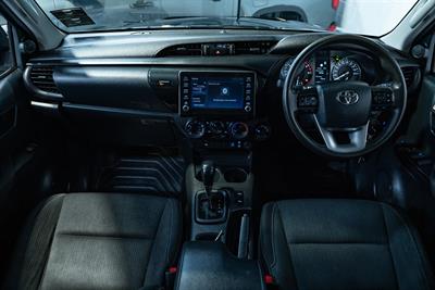 2022 Toyota Hilux - Thumbnail