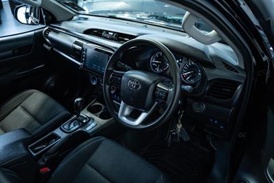2022 Toyota Hilux - Thumbnail