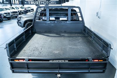 2022 Toyota Hilux - Thumbnail