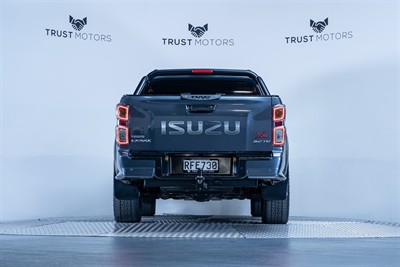 2021 Isuzu D-Max - Thumbnail