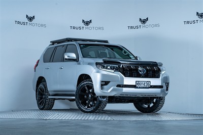 2019 Toyota Landcruiser Prado - Thumbnail
