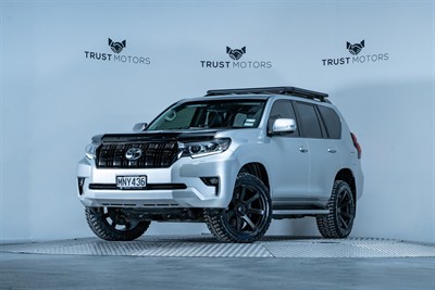 2019 Toyota Landcruiser Prado - Thumbnail