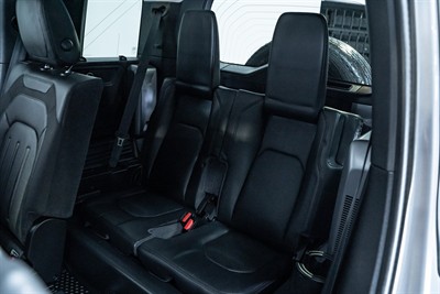 2021 Land Rover Defender - Thumbnail