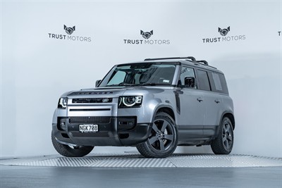 2021 Land Rover Defender - Thumbnail