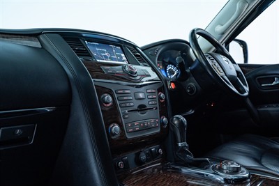 2020 Nissan Patrol - Thumbnail