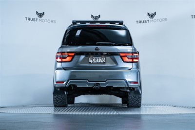 2020 Nissan Patrol - Thumbnail