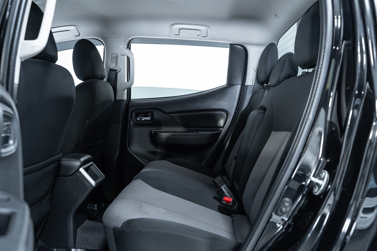 2020 Mitsubishi Triton