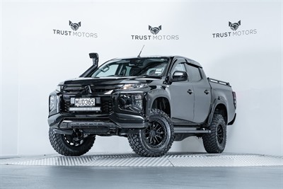 2020 Mitsubishi Triton - Thumbnail