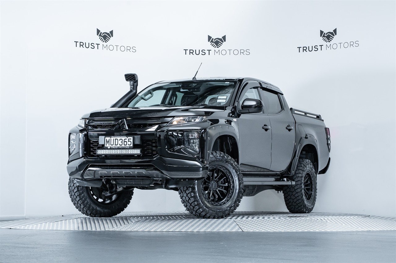 2020 Mitsubishi Triton