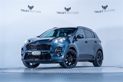 2018 Kia Sportage - Thumbnail