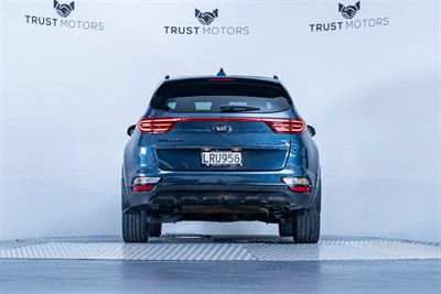 2018 Kia Sportage - Thumbnail