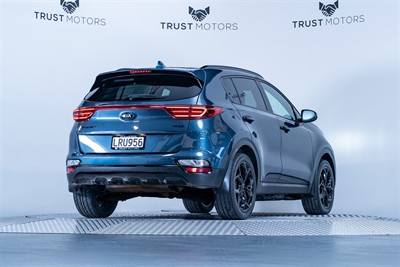 2018 Kia Sportage - Thumbnail