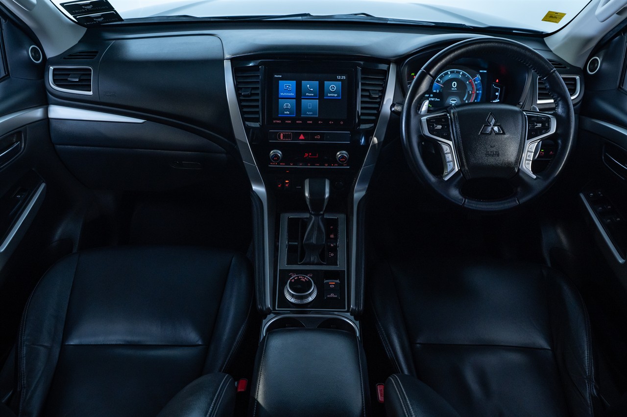 2023 Mitsubishi Pajero Sport