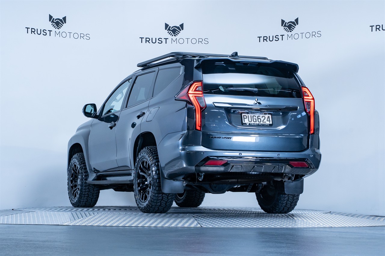 2023 Mitsubishi Pajero Sport