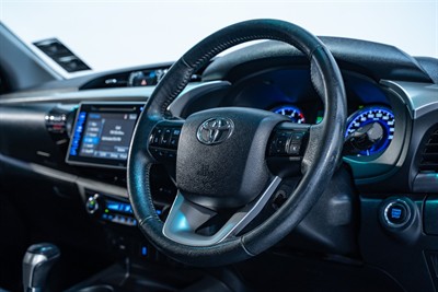 2016 Toyota Hilux - Thumbnail