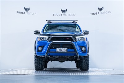 2016 Toyota Hilux - Thumbnail