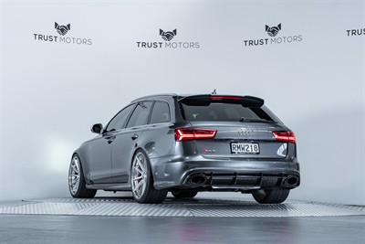 2018 Audi RS6 - Thumbnail