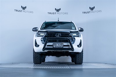 2022 Toyota Hilux - Thumbnail