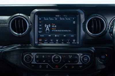 2020 Jeep Wrangler - Thumbnail