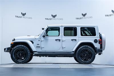 2020 Jeep Wrangler - Thumbnail