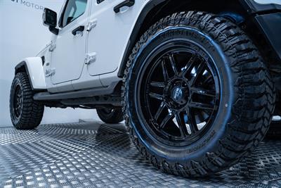 2020 Jeep Wrangler - Thumbnail