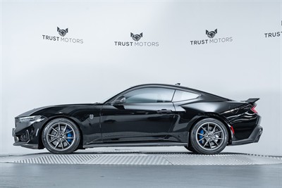 2024 Ford Mustang - Thumbnail