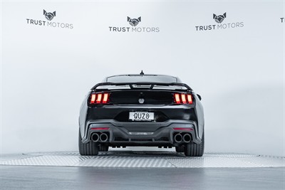 2024 Ford Mustang - Thumbnail
