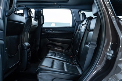 2017 Jeep Grand Cherokee - Thumbnail
