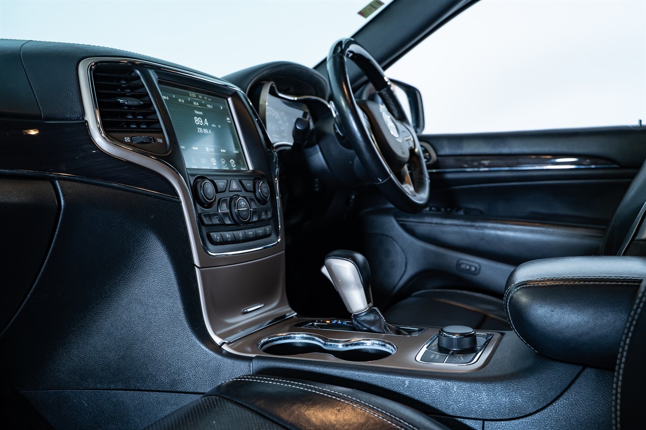 2017 Jeep Grand Cherokee