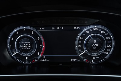 2018 Volkswagen Tiguan - Thumbnail