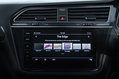 2018 Volkswagen Tiguan - Thumbnail